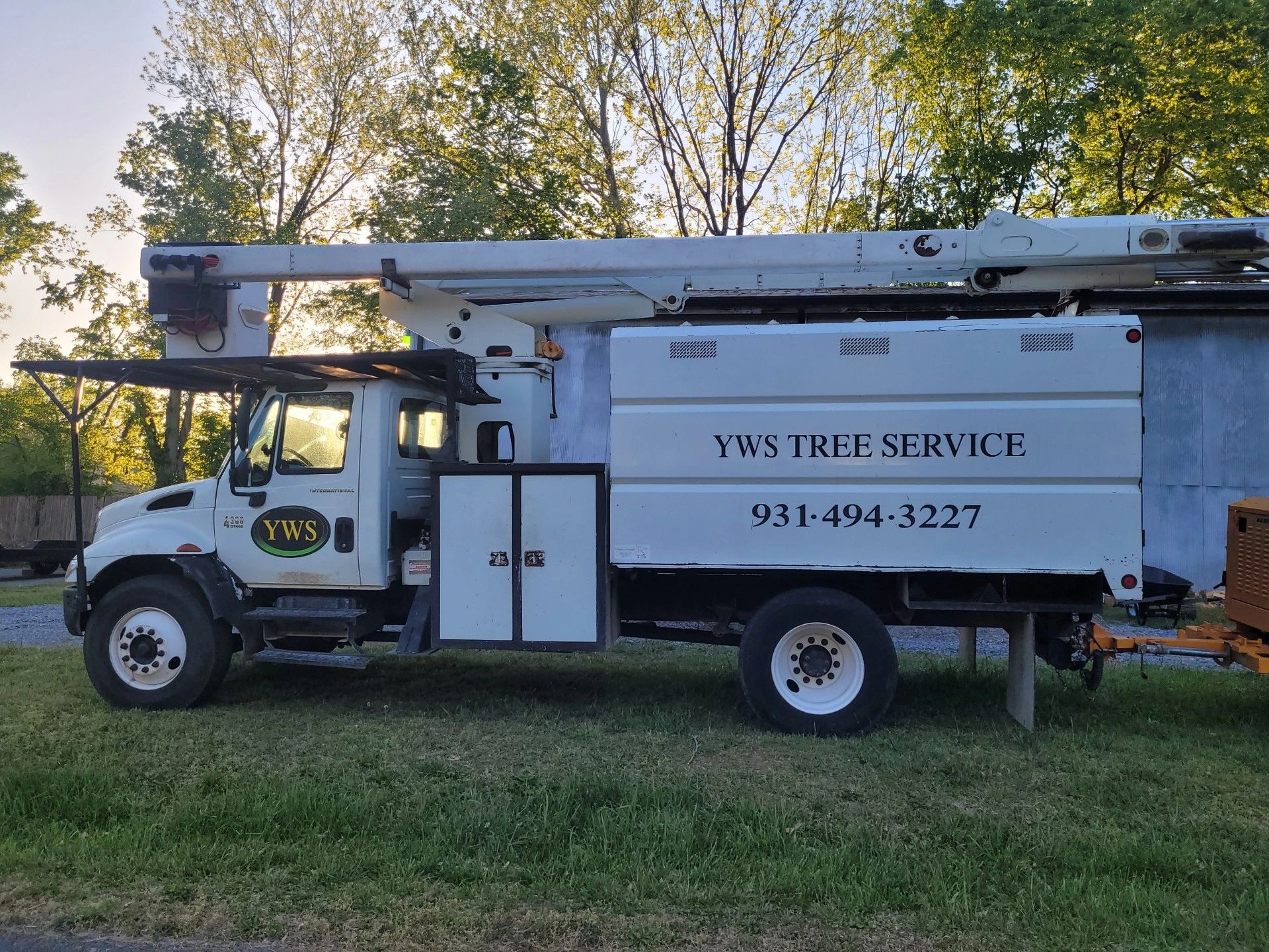 YWs Tree Service bucket truck