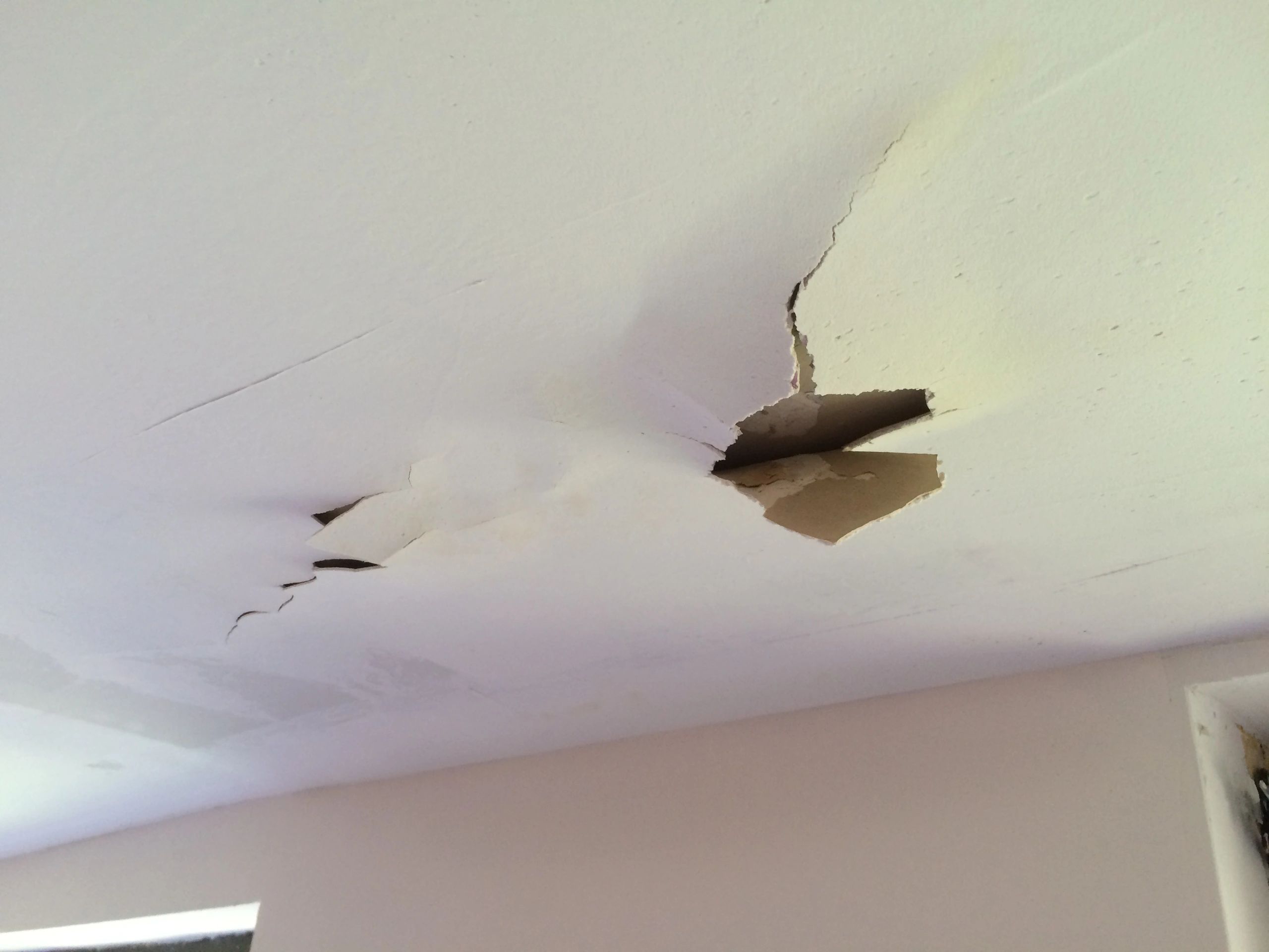 Drywall repair when and why