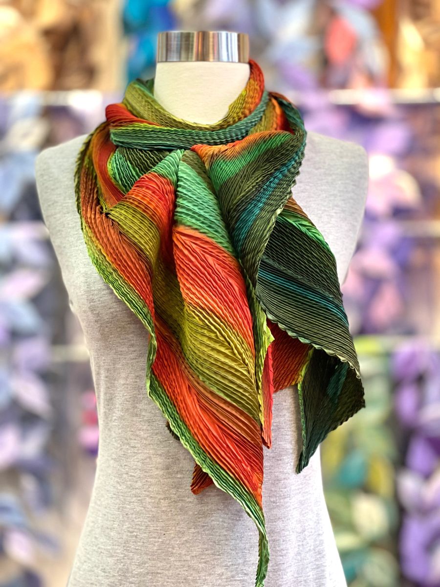 pleated scarf pattern