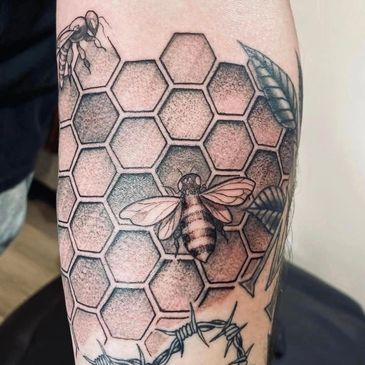 honey comb tattoo 
