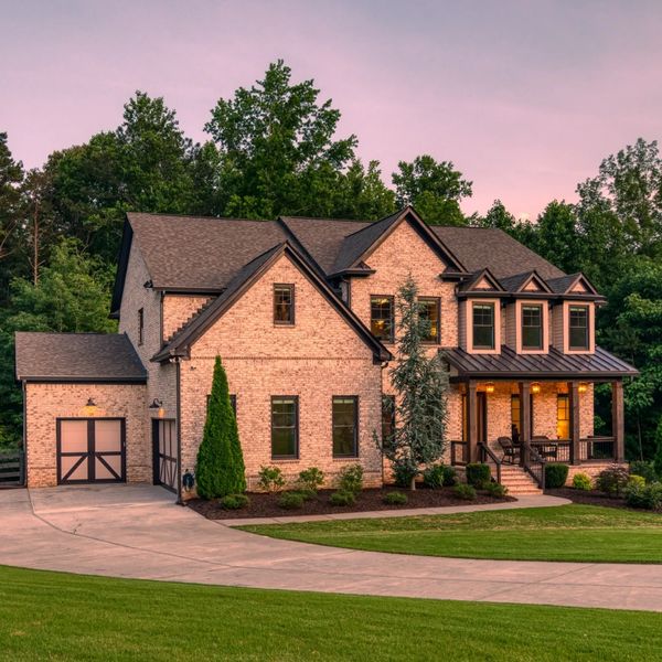 twilight photography of luxury home located in Alpharetta, GA,  Atlanta Twilight Photographer, photo