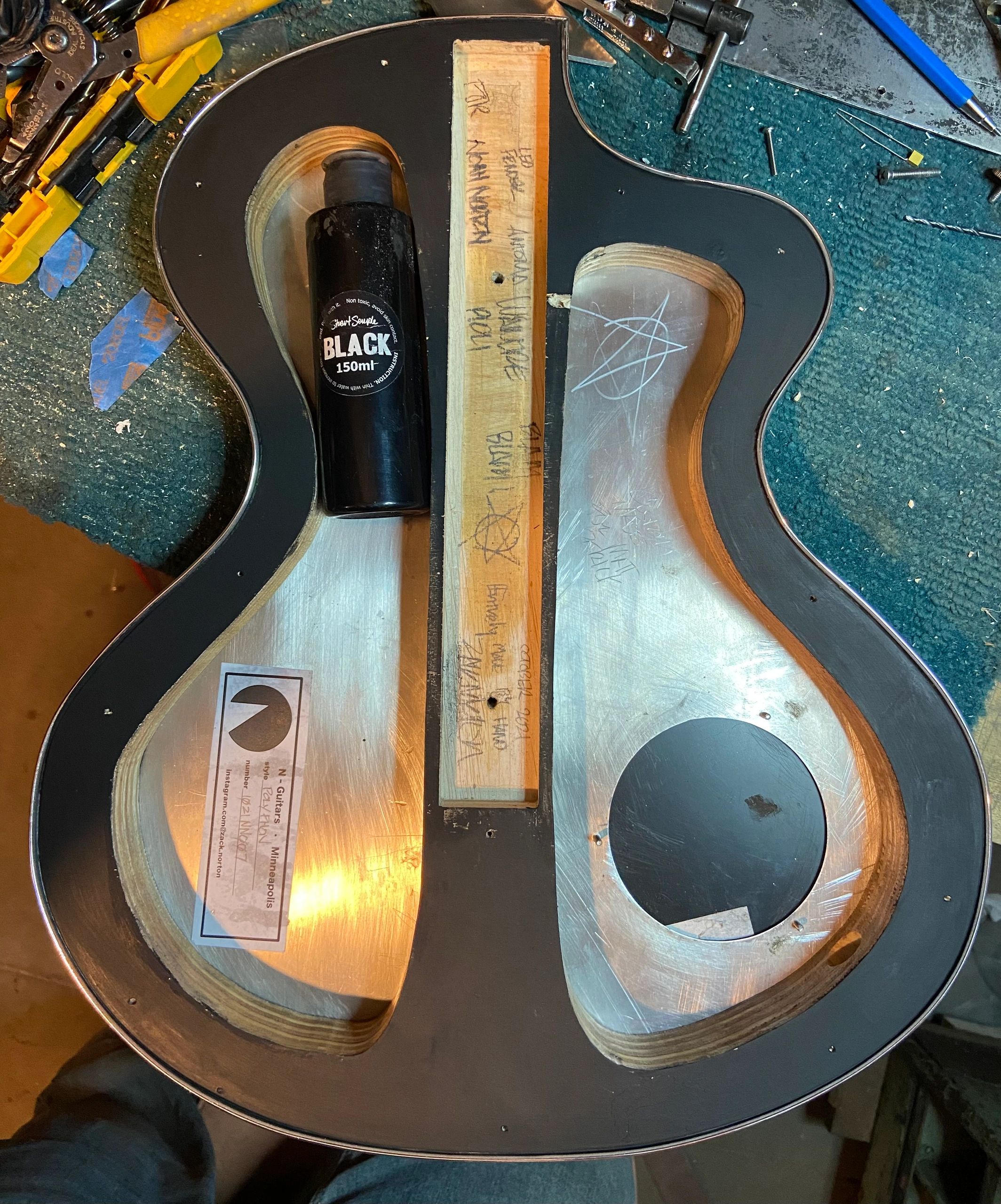 N Guitars