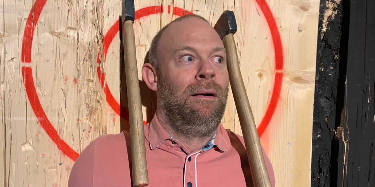 Axe Throwing in Gloucestershire Axe Play 
Office parties only 8 miles from Cheltenham