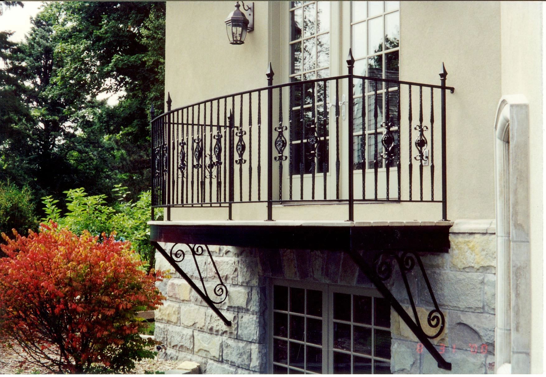 Types of Balcony Structures