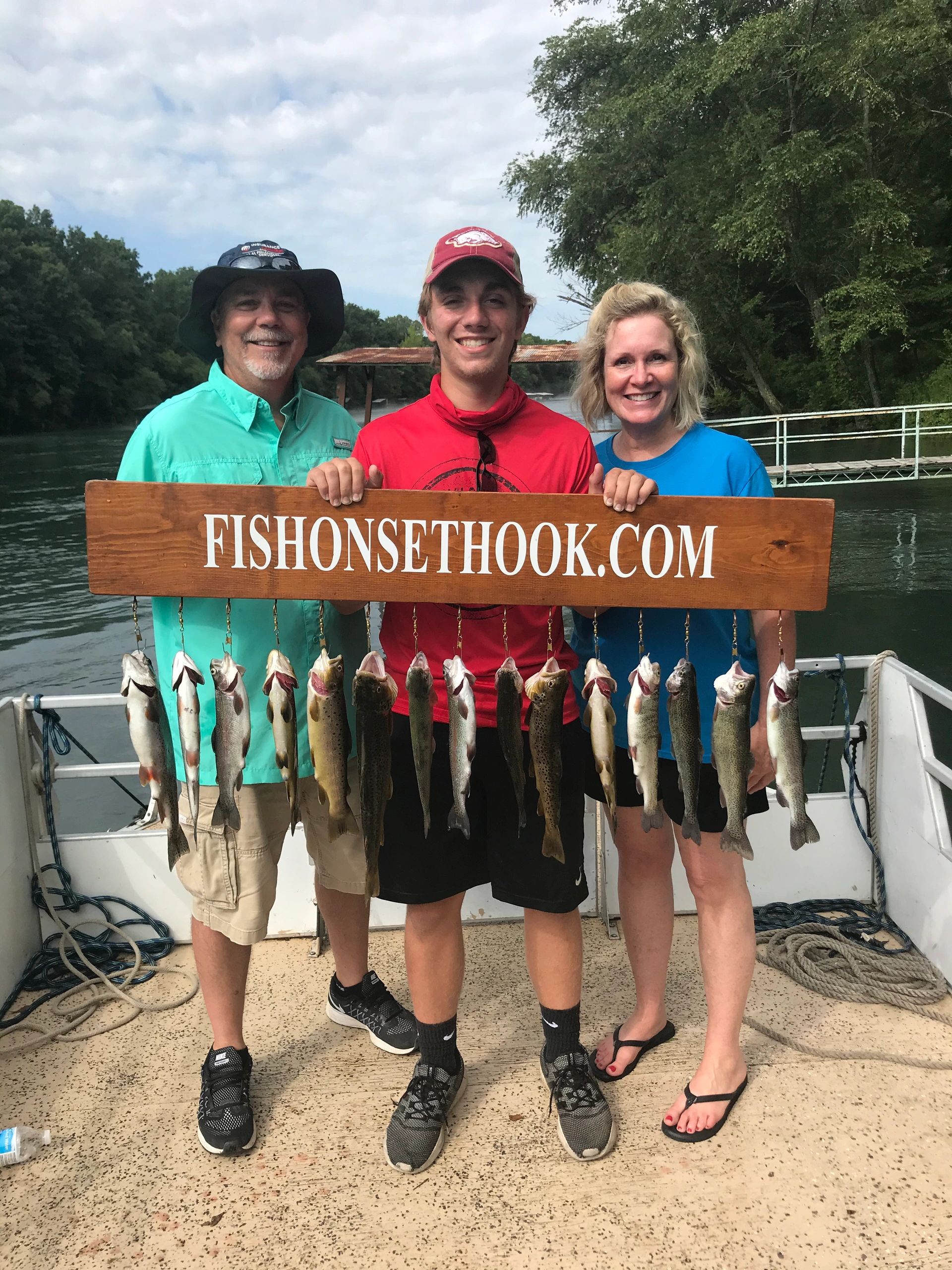 Fish On Set Hook Guide Service Report Little Red river