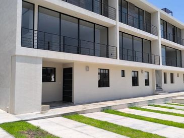 departamentos en el refugio en venta de planta baja