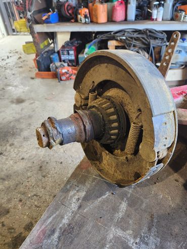 Worn stub axle