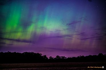 Aurora at the cross roads. Near TK Lawless darksky park 6 second image Nikon Z6 iso800 f/1.8