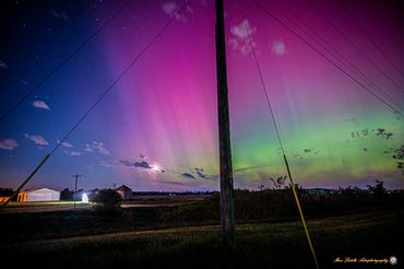 Aurora at the cross roads. Near TK Lawless darksky park 6 second image Nikon Z6 iso800 f/1.8