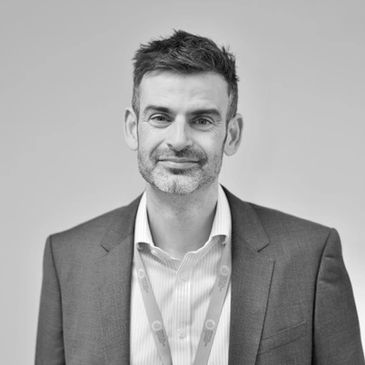 Professor  Dan Lindfield