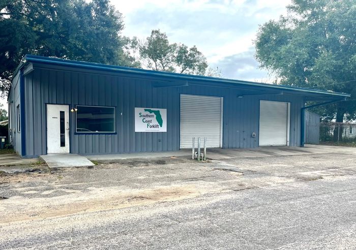 The front building of Southern Coast Forklift Sales and Rentals. Carrying Toyota, Clark, CAT, & More