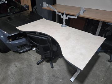 Used 72x36 desk with rounded front work surface available in Portland Oregon and Vancouver delivery 