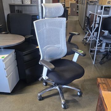 CoolMesh Pro 8114S Ergonomic Office chairs in nwc office furniture showroom 