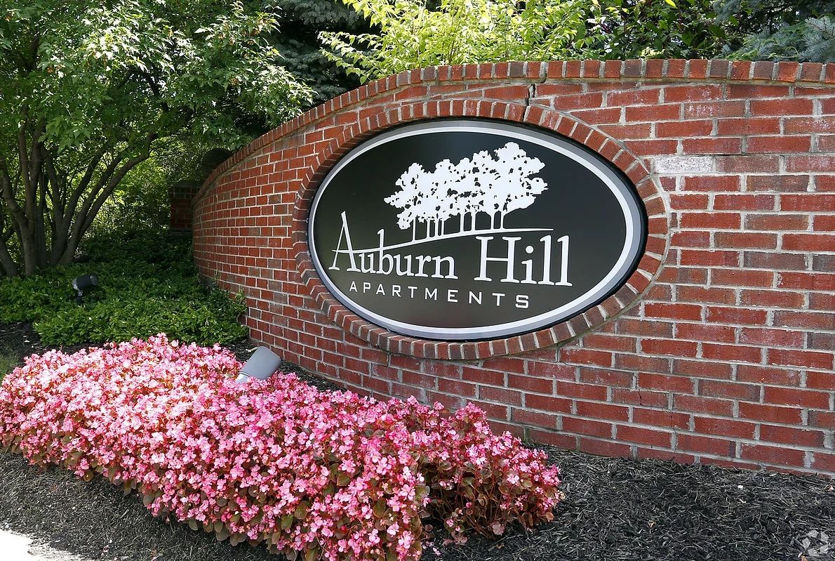 Auburn Hill Apartments