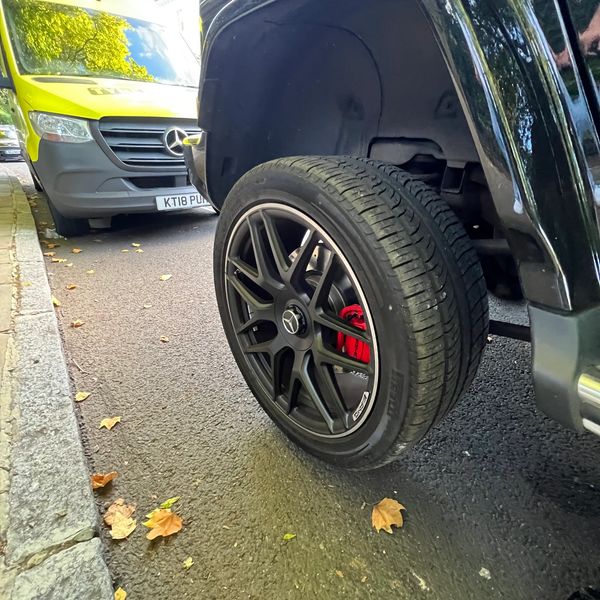 Puncture repair in Brixton