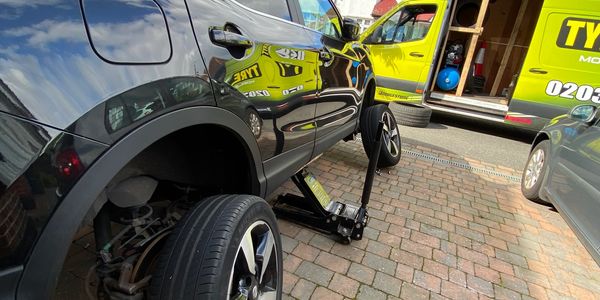 Mobile Tyre Fitting In Sutton