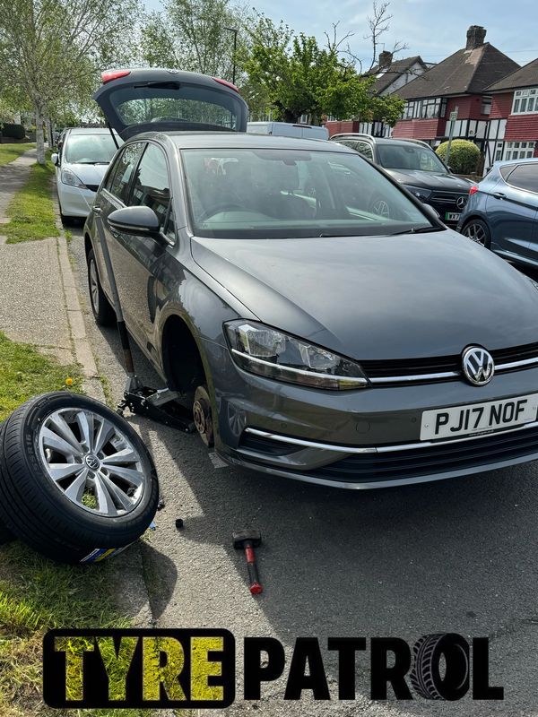 Mobile tyre fitting Banstead