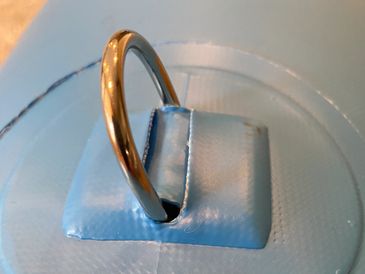 Picture of the stainless d-ring.