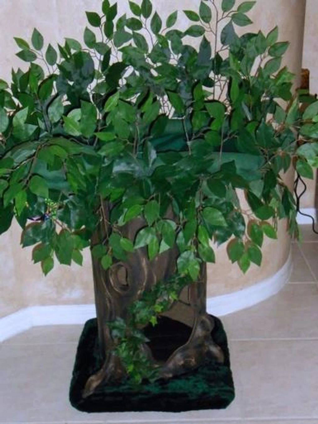 Decorative Cat Tree