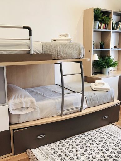 Dormitorio con literas. 