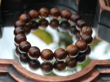 Chunky Rosewood beaded bracelet 
