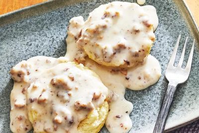 Southern Style Biscuits and Sausage Gravy