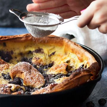 Dutch Baby Pancake with Blueberries