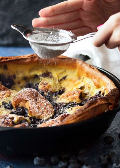 Dutch Baby Pancake with Blueberries
