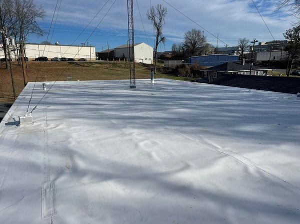 ChilMor offers commercial roof replacement and construction services in North Carolina