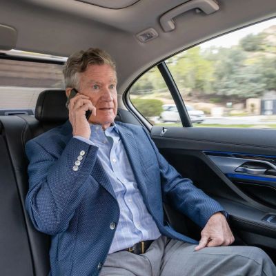 Professional corporate travel support for limousine companies