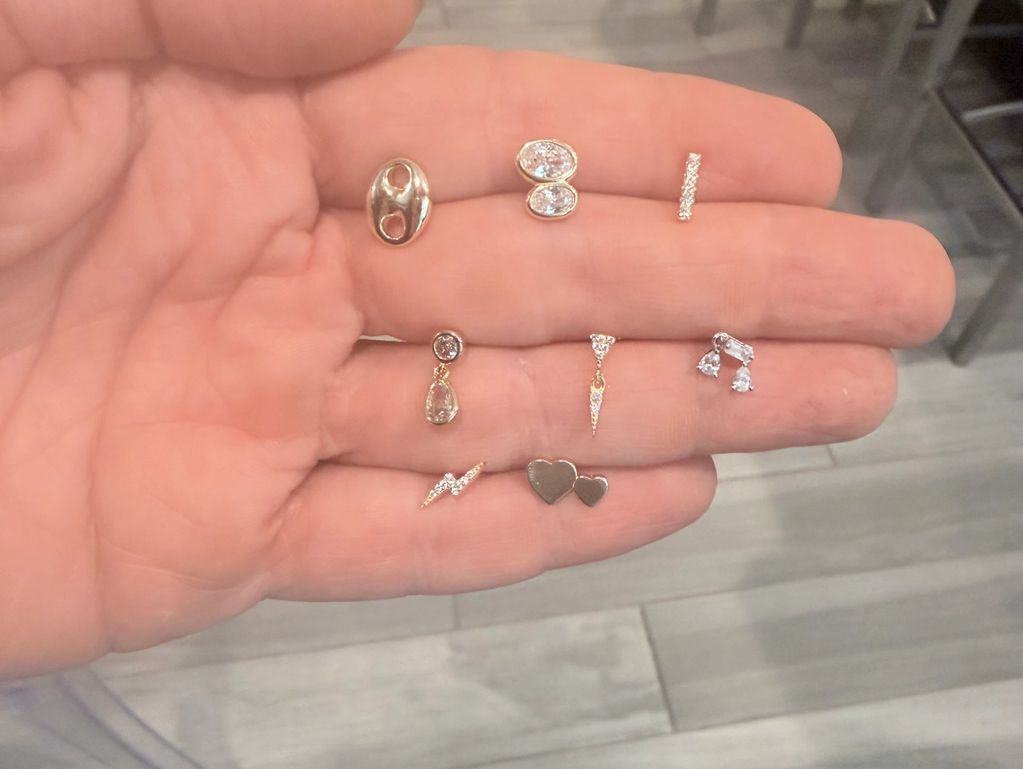 micro stud colletion