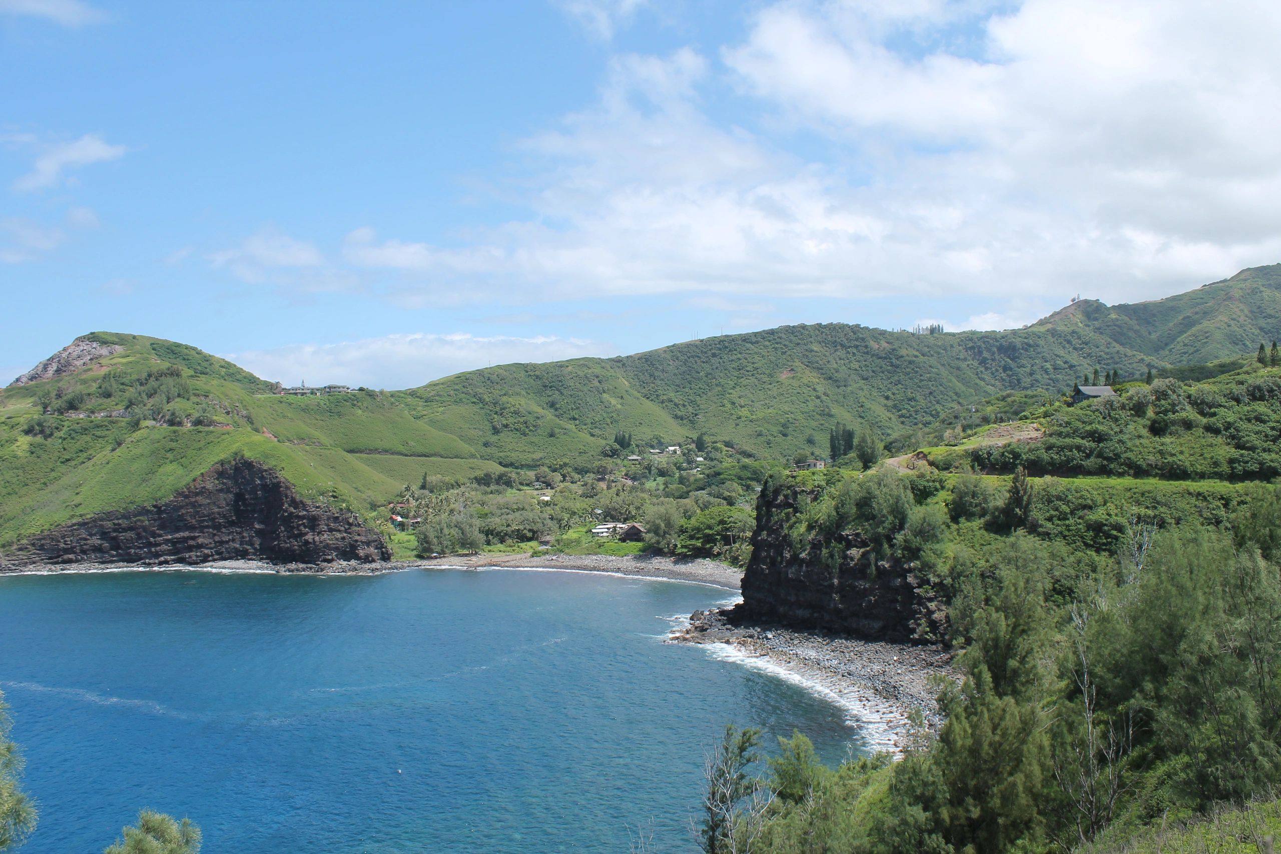 Kahakuloa Bay