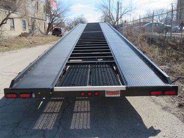 Car hauler trailer