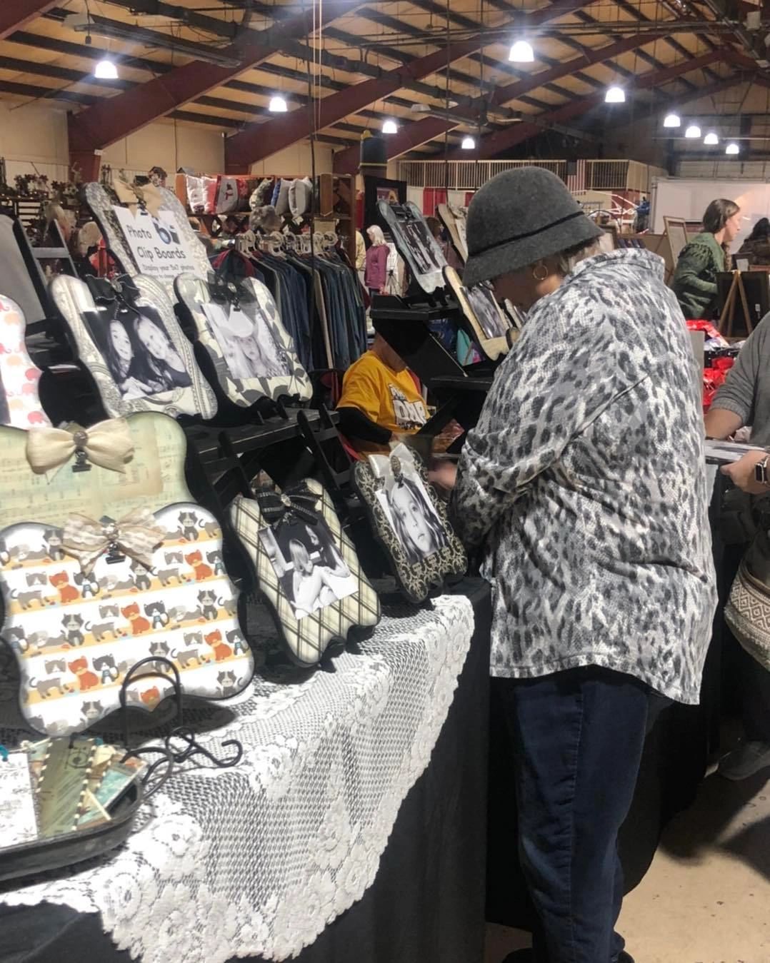 2023 Muncie Handcrafters Holiday Showcase and Marketplace