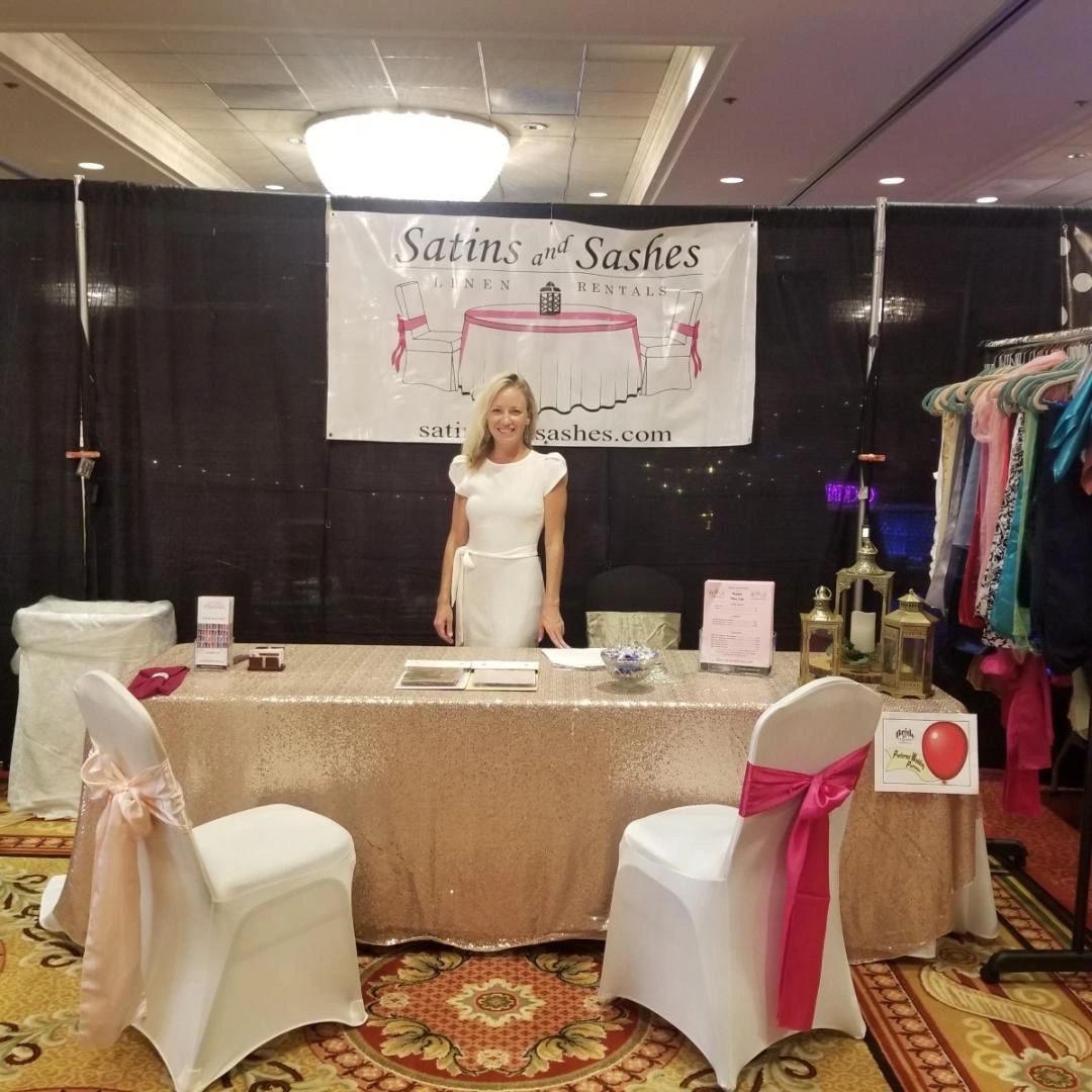 Satins and Sashes Tablecloths St. Louis, Missouri