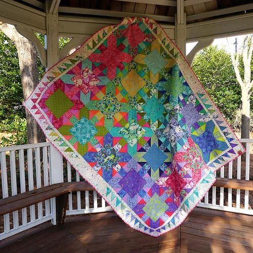 Tula Pink - Starburst free quilt pattern - Pinkerville