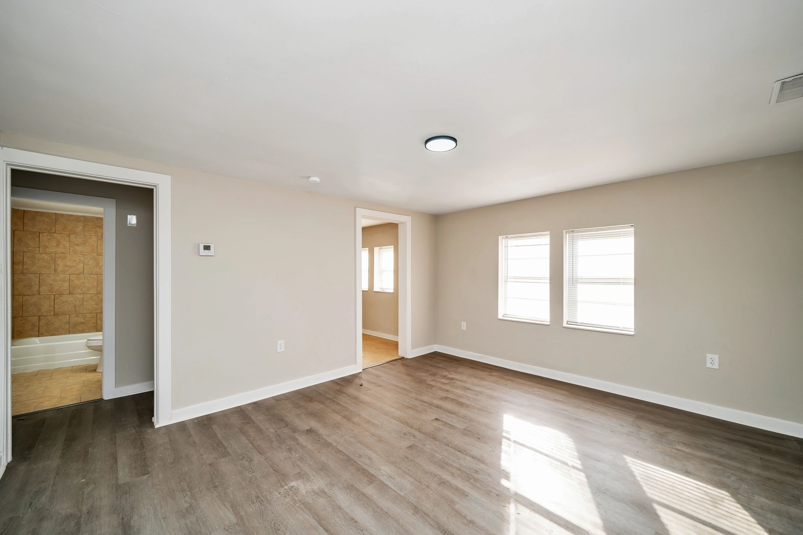 Warrior Ave interior