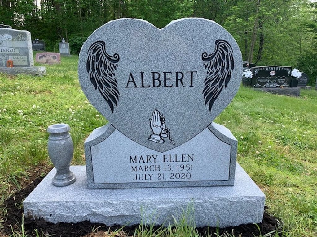 single heart tombstone