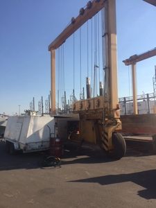 oil system clean of sling lift