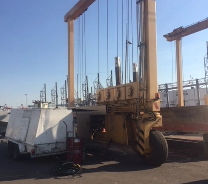 Oil purification of Sling Lift