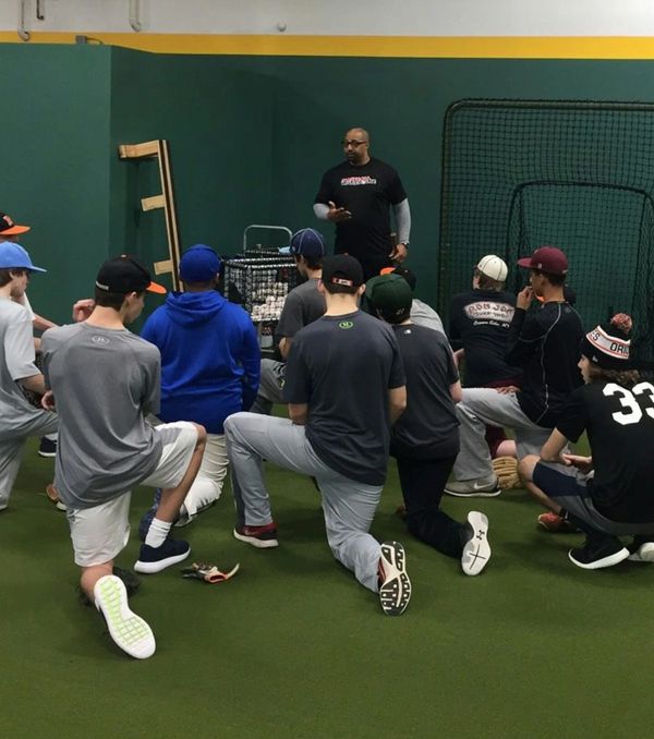 10-year MLB Veteran and Cardinals MLB Hitting Coach Derrick Mays talks about hitting approach.