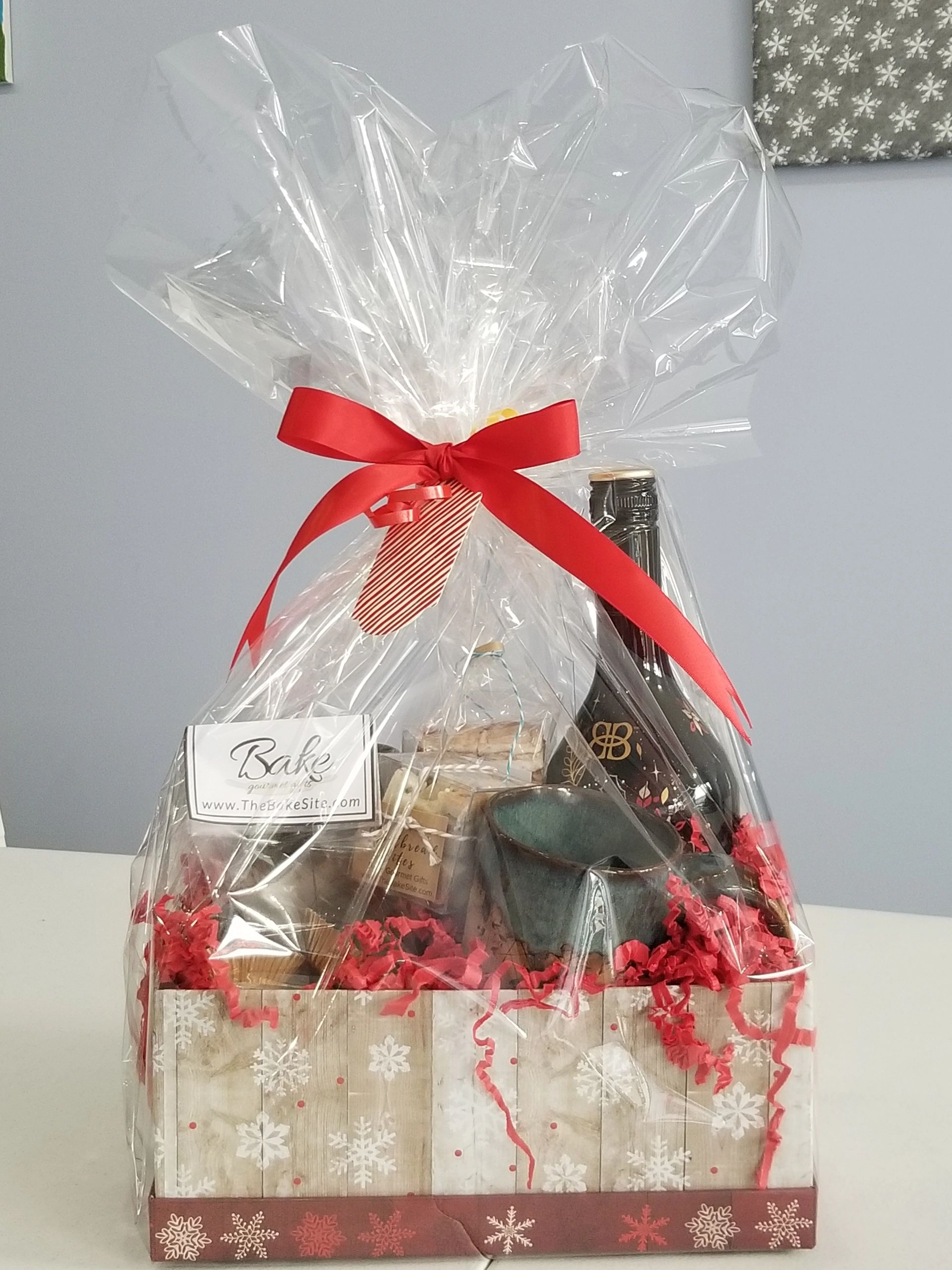 Wrapping for up to 2 gift baskets