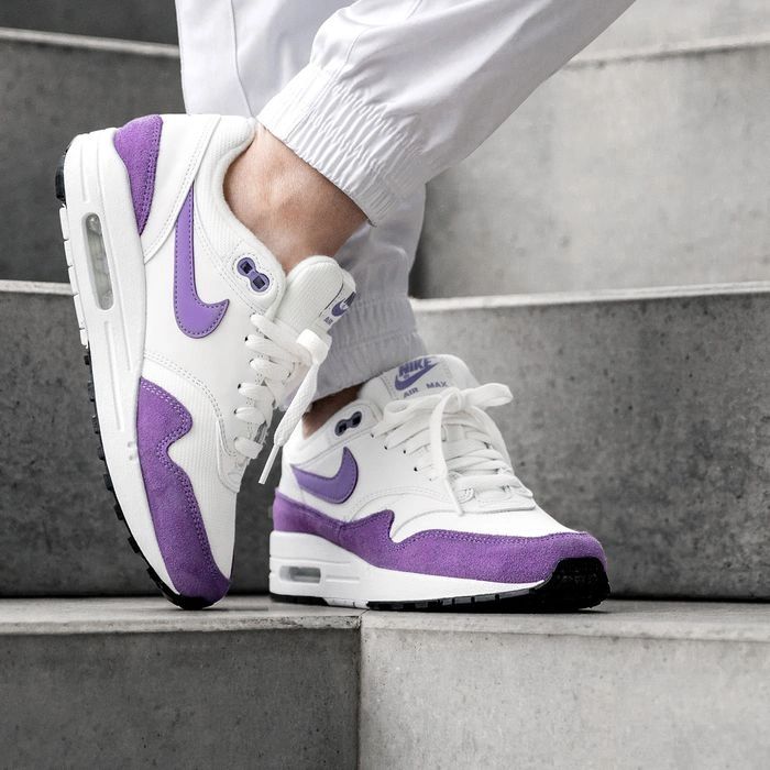 $63.98 w/code YEAREND: WMNS Air Max 1 'Atomic Violet'
