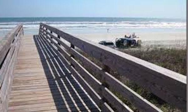 walkway to beach