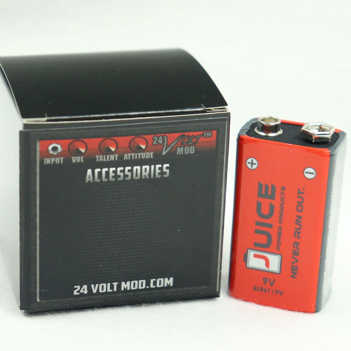 9 Volt Alkaline Battery for Guitar Pickups & Pedals With or Without
