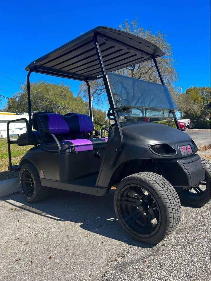 EZGO TXT GOLF CART
