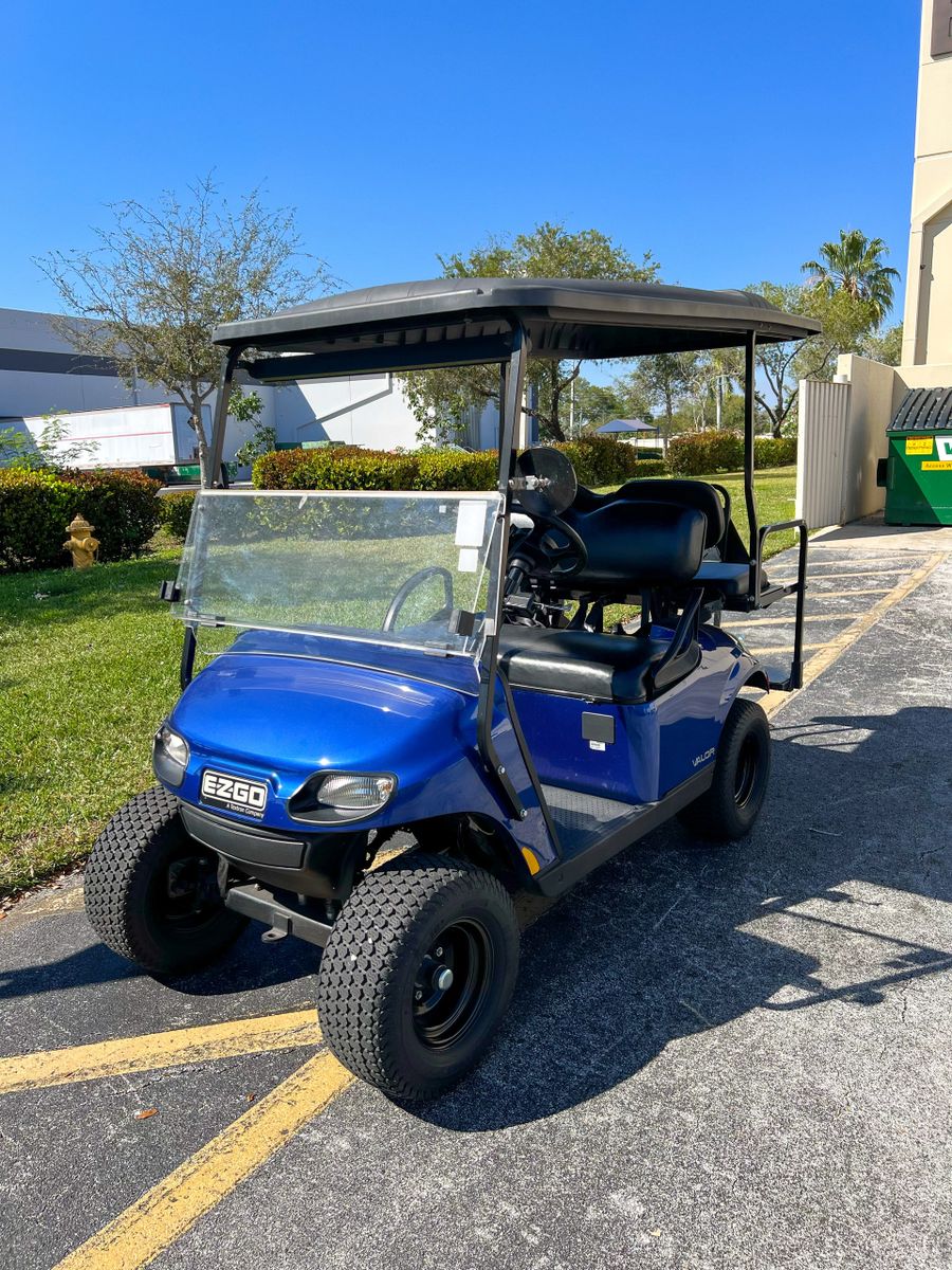 STREET LEGAL TITLED EZGO VALOR GAS GOLF CART