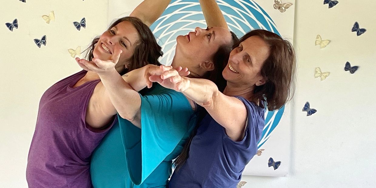 Yvonne Reich, Yvonnera, Healing, Transformation, Reiki, Dance, Sound, Breathwork, Path of Azul