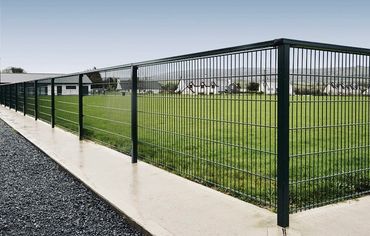 Spectator rail open mesh fencing