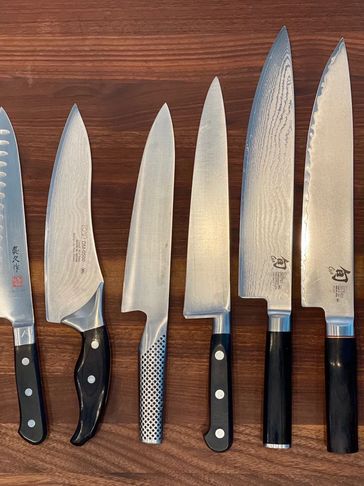 Kitchen knives